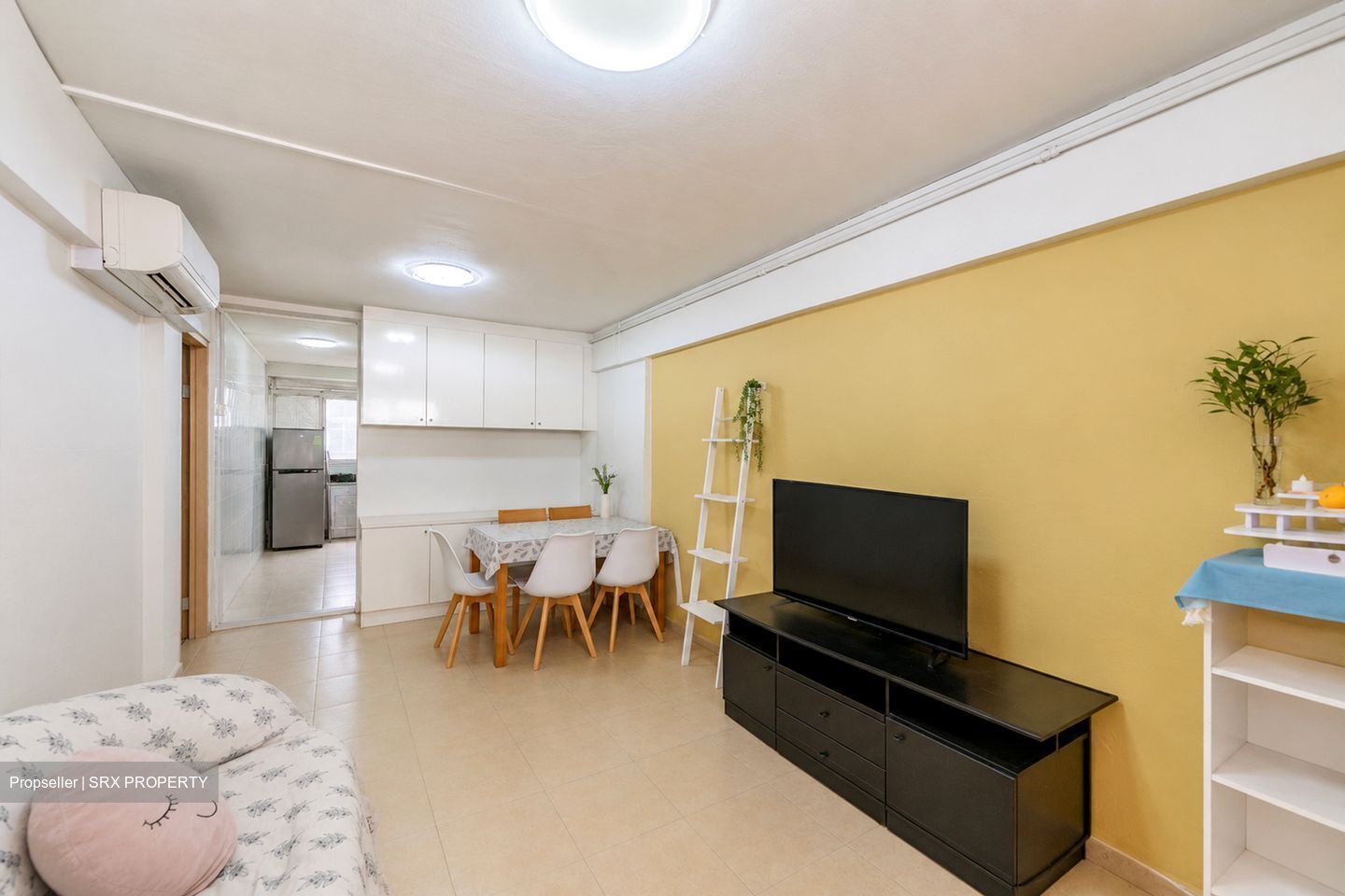 Blk 70 Circuit Road (Geylang), HDB 2 Rooms #575412161